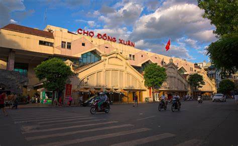 Shop at Dong Xuan Market